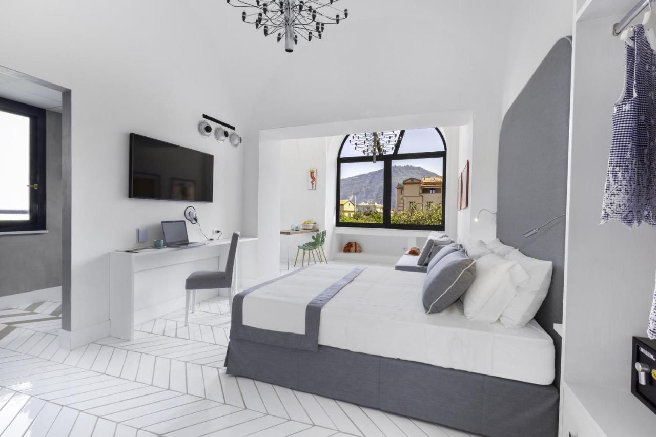 Estate4Home - Iommella Luxury Rooms Sant'Agnello Exterior foto